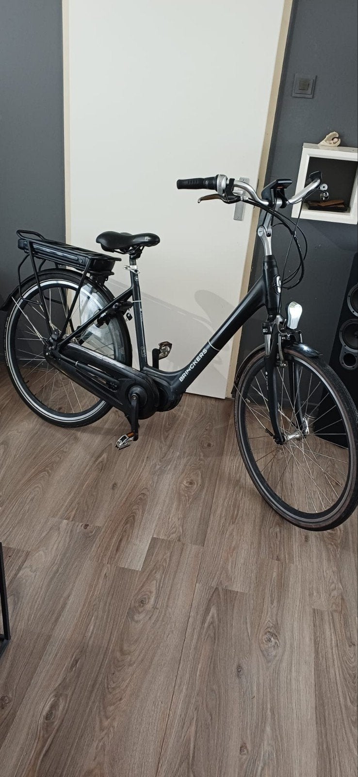 Brinckers Bretagne M8 elektrische fiets 28" D53 /Middenmotor, 53 tot 56 cm, Zo goed als nieuw, Trommelrem, Ophalen