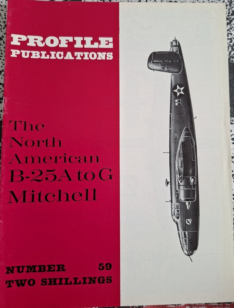 Profile boekje The North American B-25A to G Mitchell, Overige merken, 1:200 of kleiner, Verzenden, Zo goed als nieuw