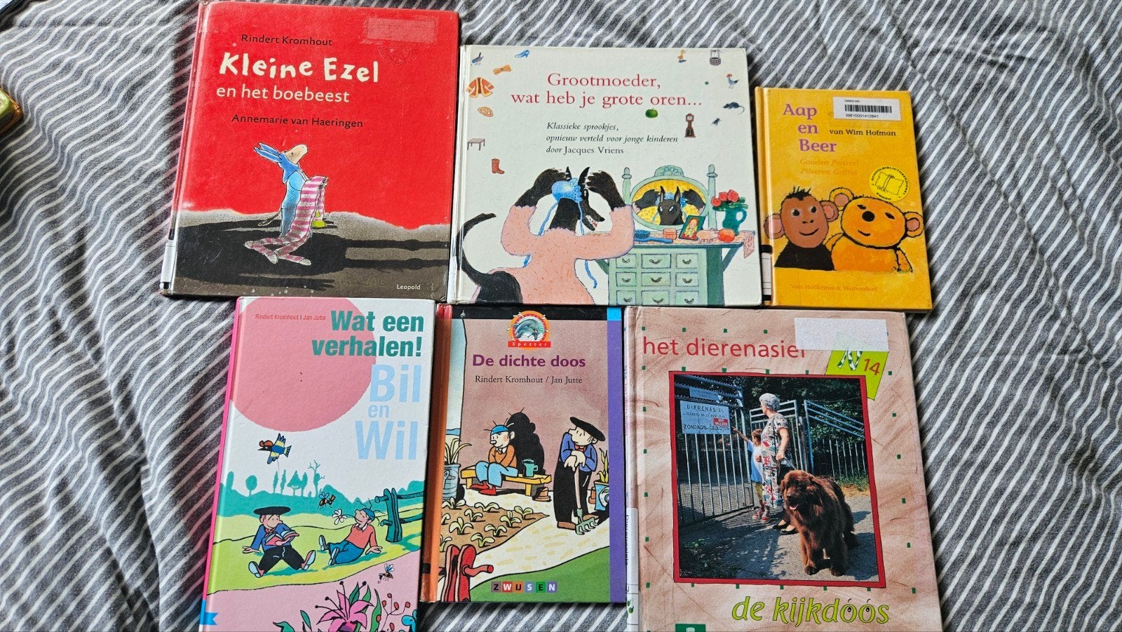 6 kinderboeken: Kleine Ezel, Aap en Beer, Grootmoeder, Boeken, Ophalen of Verzenden, Gelezen, 3 tot 4 jaar