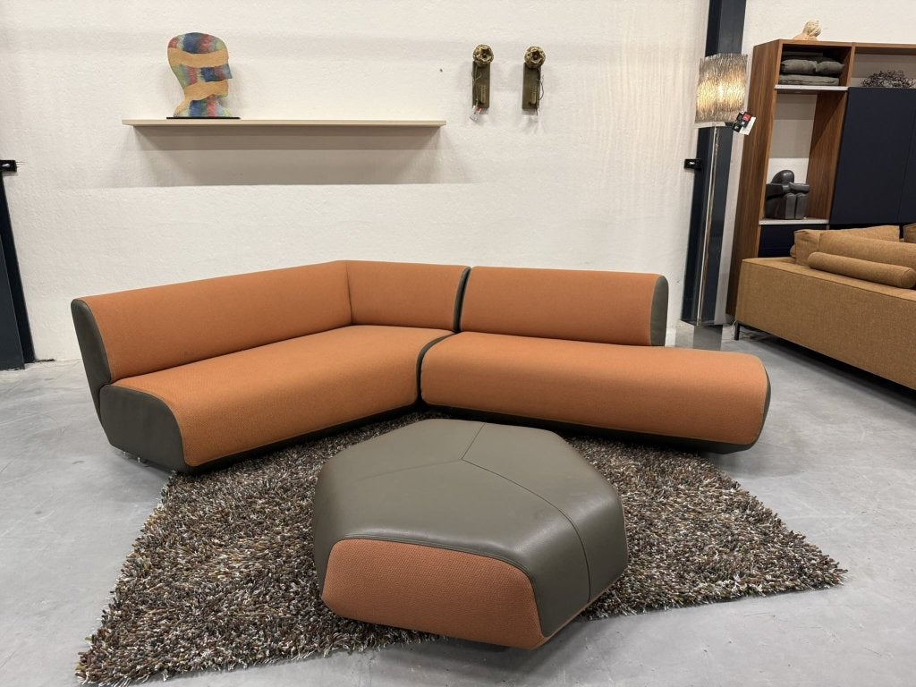 Leolux Guadalupe hoekbank Oranje stof groen leer Bank