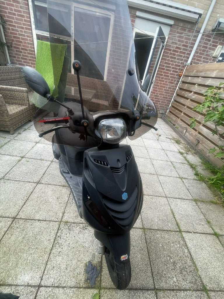 Piaggio Zip 2018 | SP uitvoering Lage km-stand | Nette staat, Ophalen, Zip, Zo goed als nieuw, Benzine