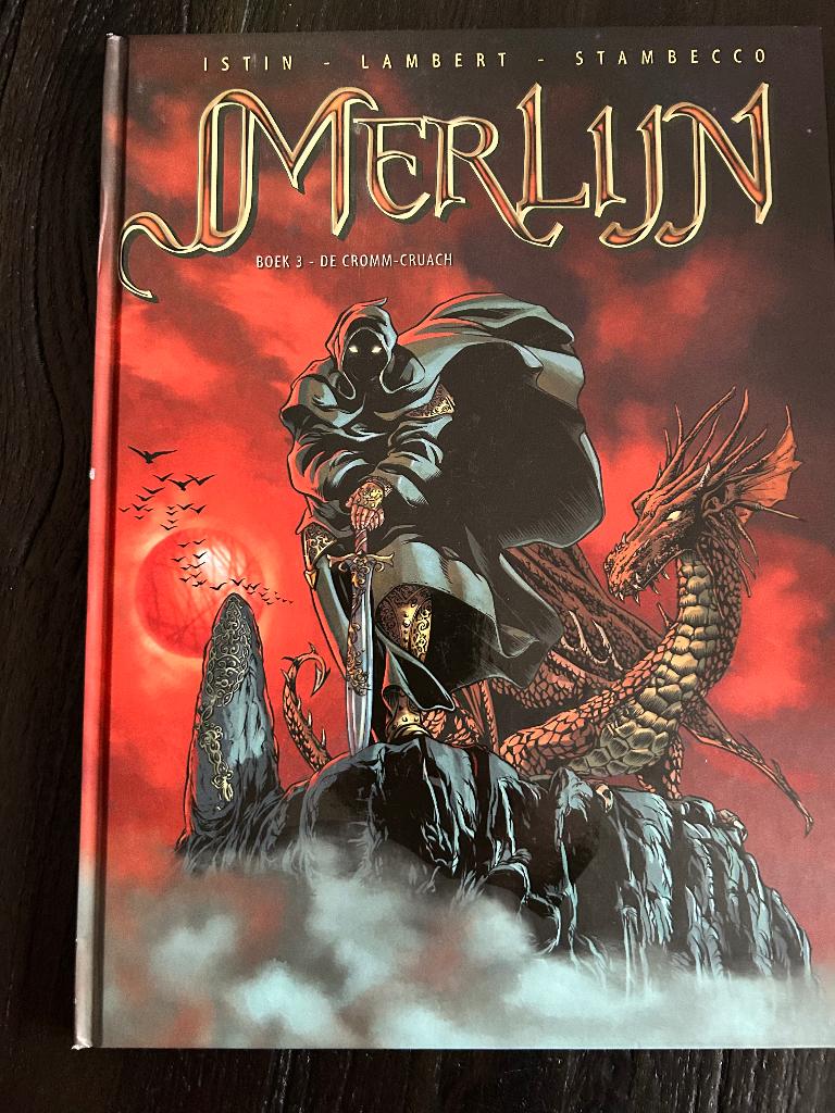 Stripboek hardcover Merlijn  boek 3 de kromm-cruach, Eén stripboek, Ophalen, Zo goed als nieuw