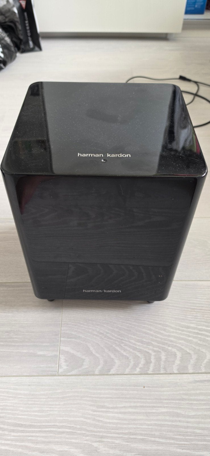 Harman Kardon HKTS200SUB Subwoofer - Zwart, Ophalen, Subwoofer, Zo goed als nieuw, Geschikt voor surround/home cinema