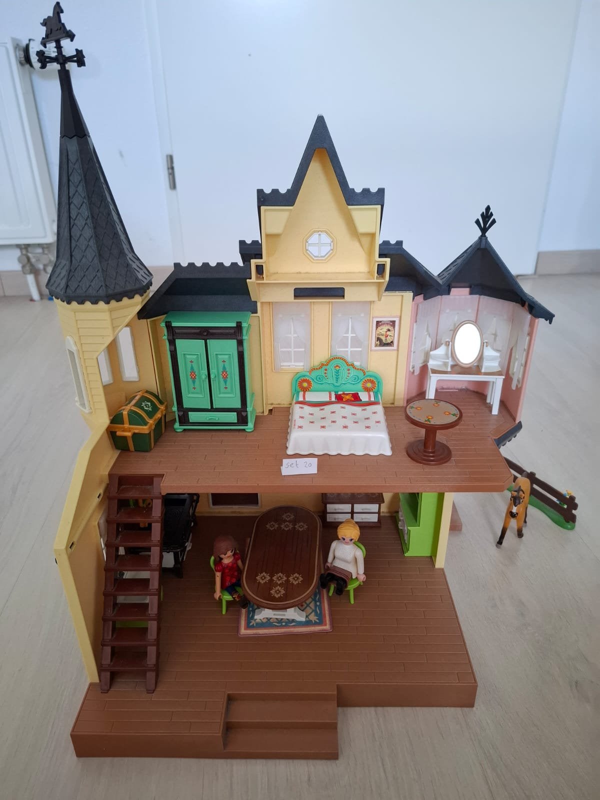 Playmobil spirit Lucky s huis 9475, Kinderen en Baby's, Ophalen, Zo goed als nieuw