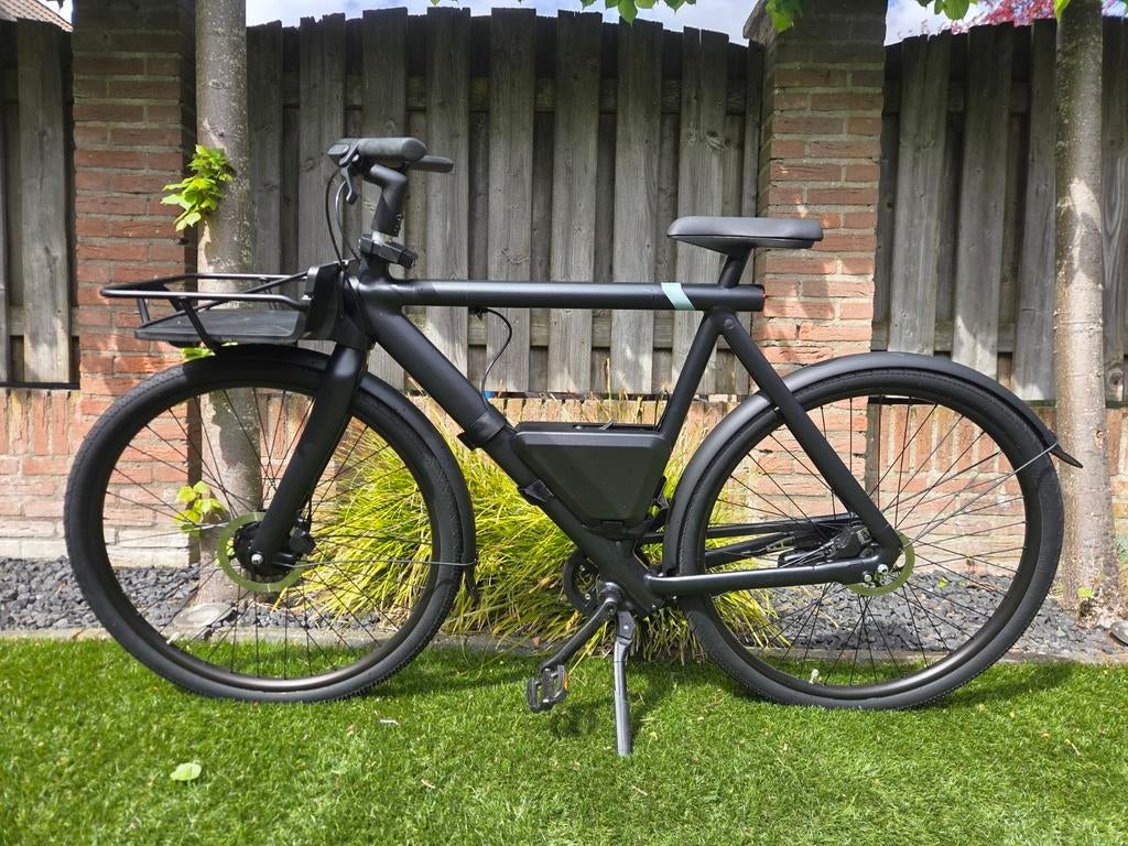 Van moof s3    528 km totaal met extra accu en bagagedrager, Fietsen en Brommers, Ophalen, Zo goed als nieuw, Overige merken