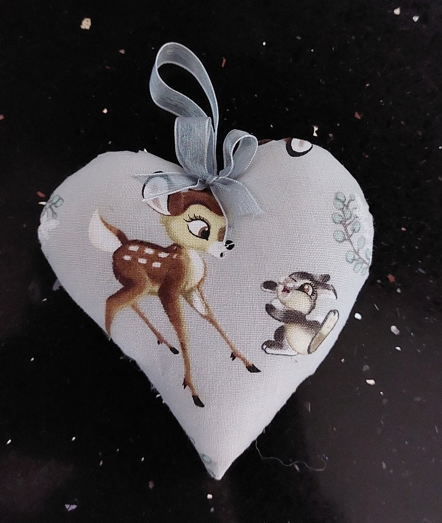 50% korting- nieuw-Bambi en Stampertje hartje/ kasthanger x, Kinderen en Baby's, Ophalen of Verzenden, Nieuw, Handgemaakt, Wanddecoratie