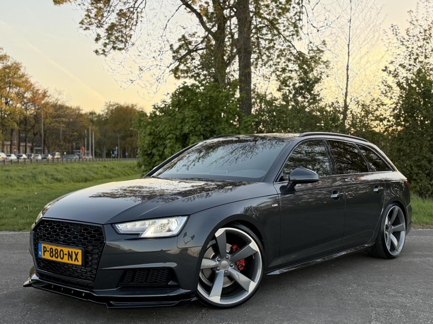 Audi A4 Avant 2.0 TFSI Sport RS4/Kw/Keurig/Rs/20 Inch/Led, Auto's, Euro 6, 1984 cc, 1435 kg, A4