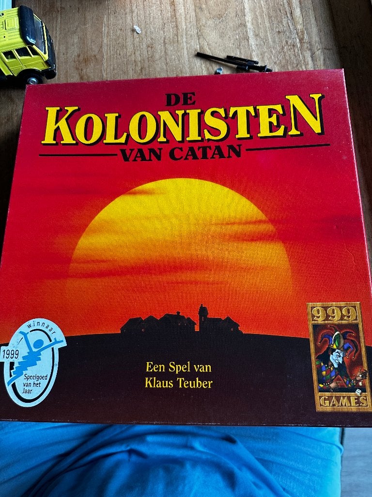 Houten versie De Kolonisten van Catan - Klassiek Bordspel, Vijf spelers of meer, Ophalen, Zo goed als nieuw, 999 Games   ..