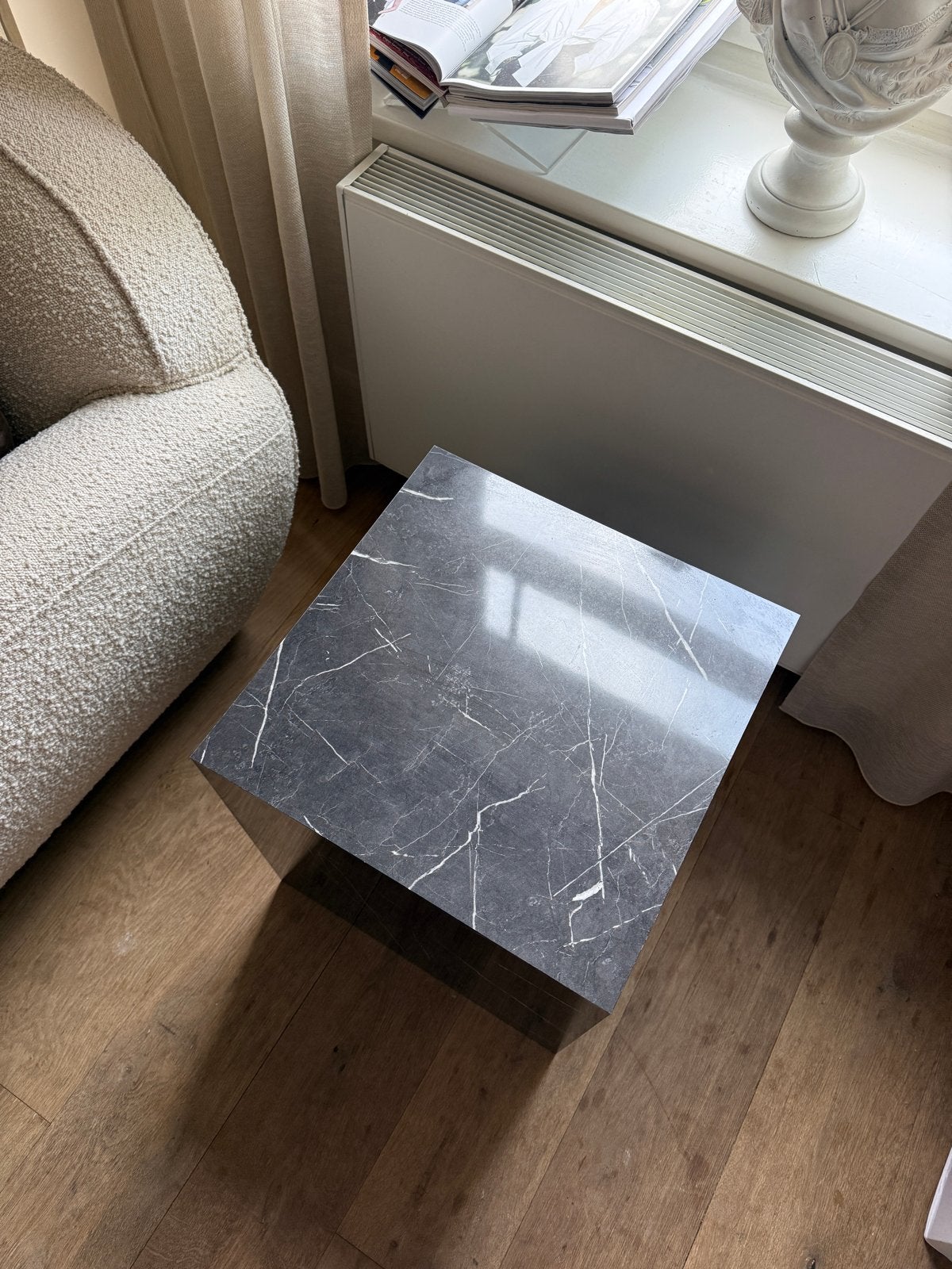 Westwing 2x zwarte marmeren bijzettafel - Vierkant design, Overige materialen, Minder dan 55 cm, Vierkant, Zo goed als nieuw