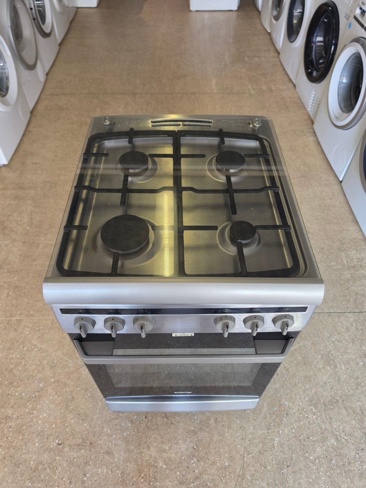 Inventum 4 pits gasfornuis | Rvs | Hete lucht oven 🔥, Jirnsum, Zo goed als nieuw, Gas, Vanderkooijwitgoed@hotmail.com