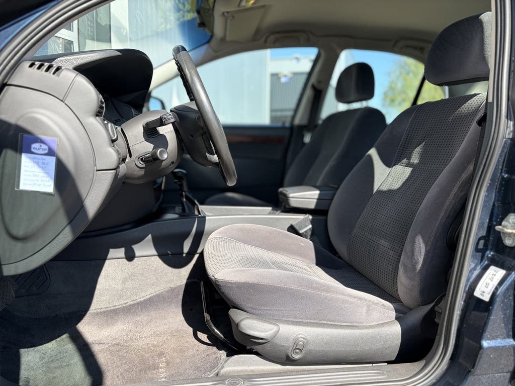 Opel Omega 2.2i-16V Elegance 145pk | Origineel Nederlands |, foto 10