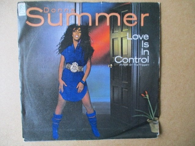 s4399 donna summer - love is in control, Ophalen, Gebruikt, 7 inch, Overige genres