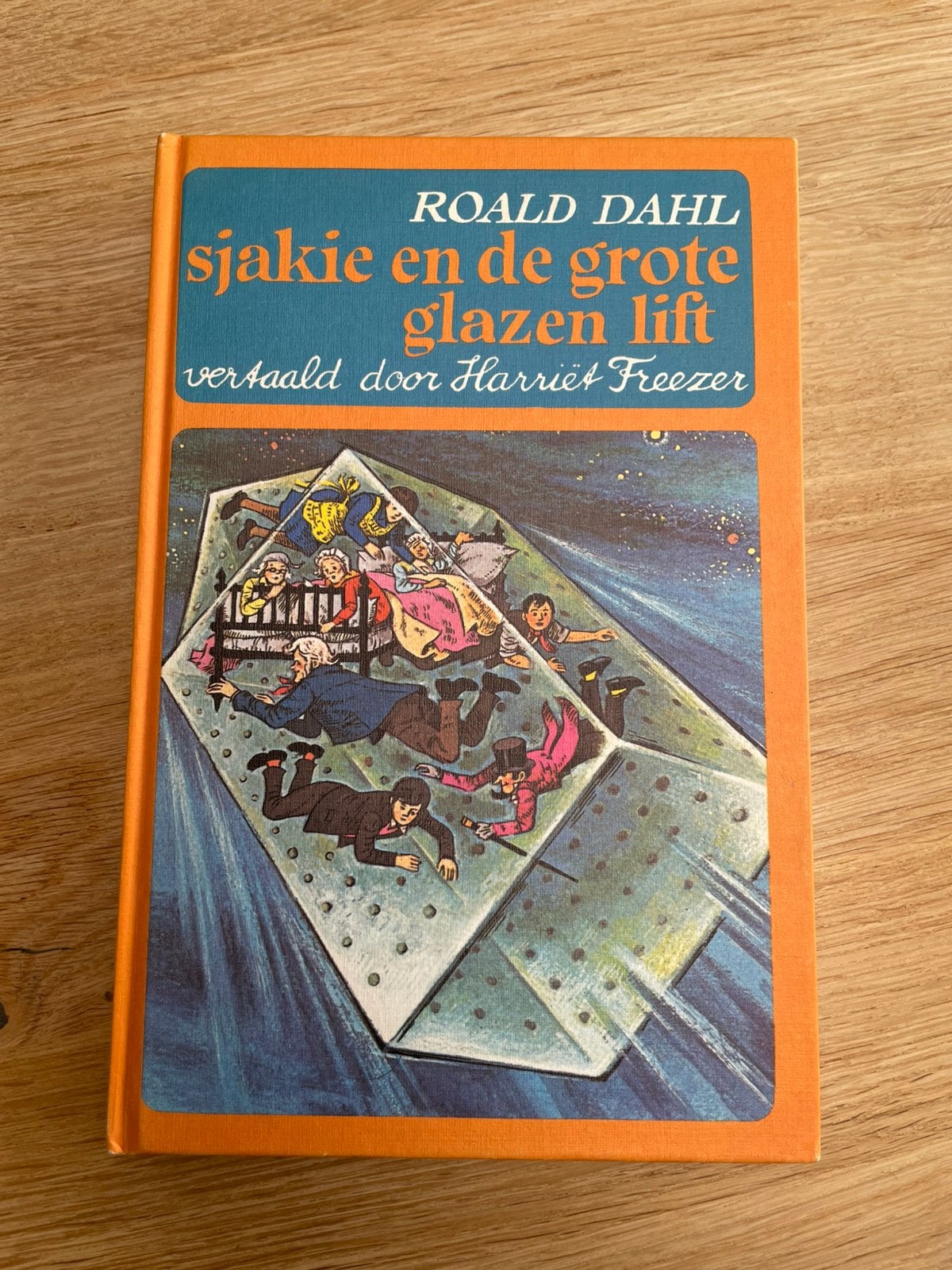 Kinderboek Roald Dahl - Sjakie en de grote glazen lift, Ophalen of Verzenden, Gelezen