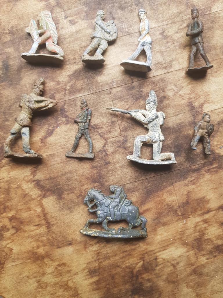 Bodemvondst oude loden en tinnen kinder speelgoed, Ophalen of Verzenden