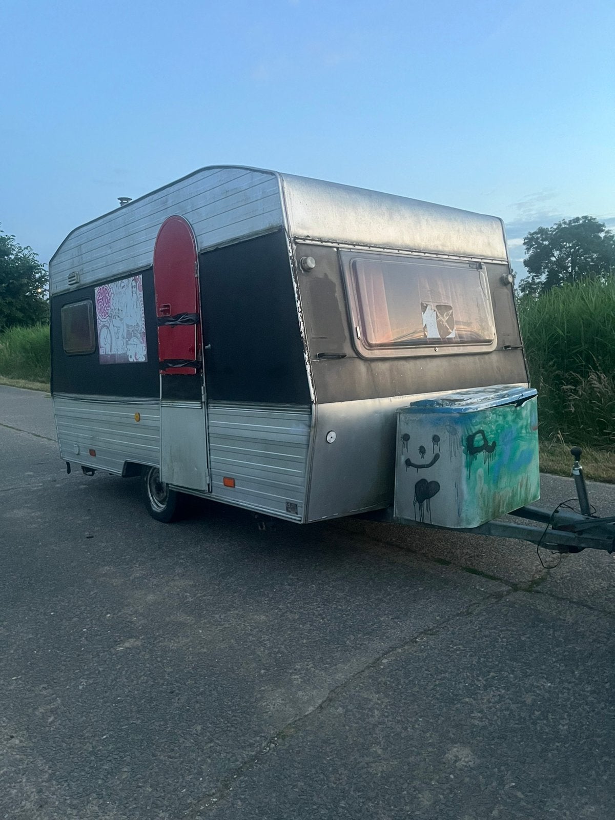 WIJ KOPEN CARAVANS EN HALEN SLOOPCARAVANS GRATIS OP TRANSPOR, Overige merken, Rondzit, Particulier, 4 tot 5 meter