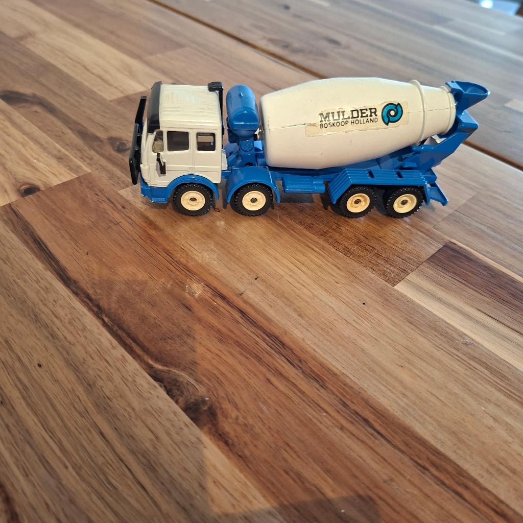MULDER BOSKOOP HOLLAND SIKU MERCEDES-BENZ 8 X 2 BETONMIXER ., Verzenden, Zo goed als nieuw, Bus of Vrachtwagen, SIKU