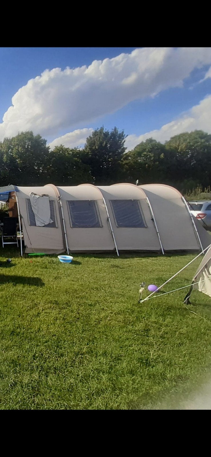Redwood Willow 480 Tent met complete uitrusting en aanhanger, Caravans en Kamperen, Tenten, Ophalen, Gebruikt, Tot en met 6