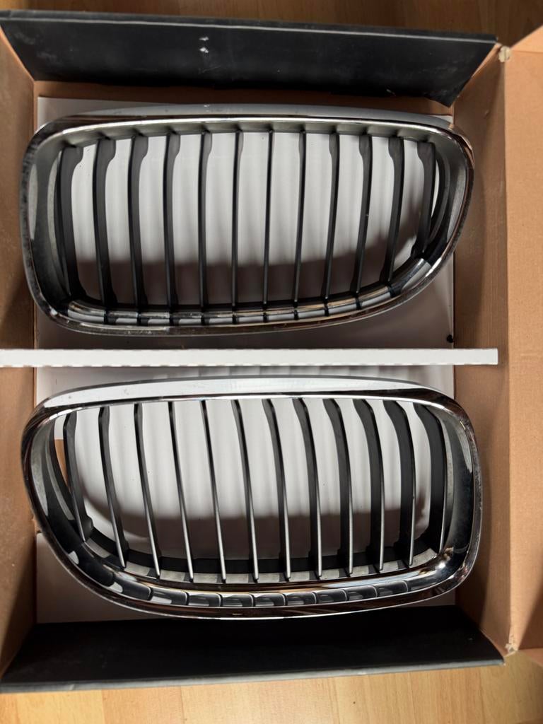 Originele Nieren Grill BMW E91 3-serie, Ophalen of Verzenden, Gebruikt, Voor, BMW
