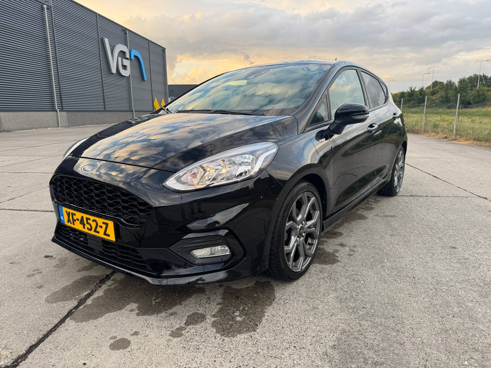 Ford Fiësta ST-Line 100pk 5dr 2018 Zwart, Voorwielaandrijving, Stof, Zwart, Origineel Nederlands