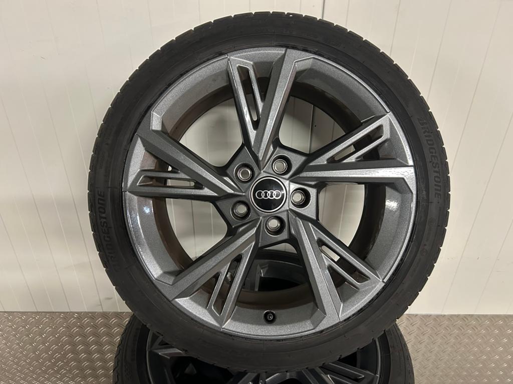 Orginele Audi A3 S3 8Y 8V 8P 18 inch 5x112 Bridgestone AO, Auto-onderdelen, Ophalen, Gebruikt, Banden en Velgen, Personenwagen
