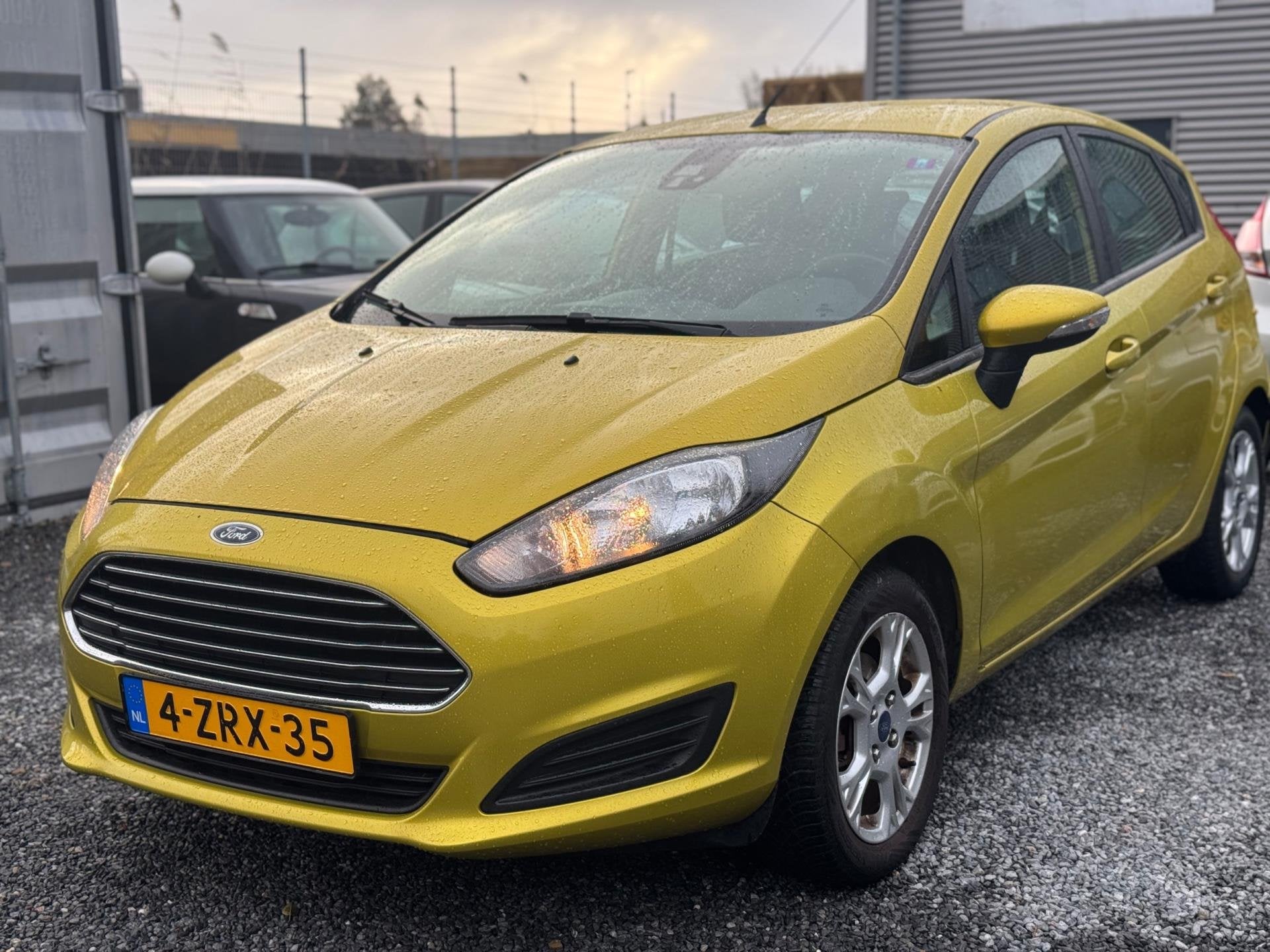 Ford Fiesta 1.0 Champion Clima 5 Deurs Elektrisch Ramen, Euro 5, 525 kg, 23 km/l, Geel