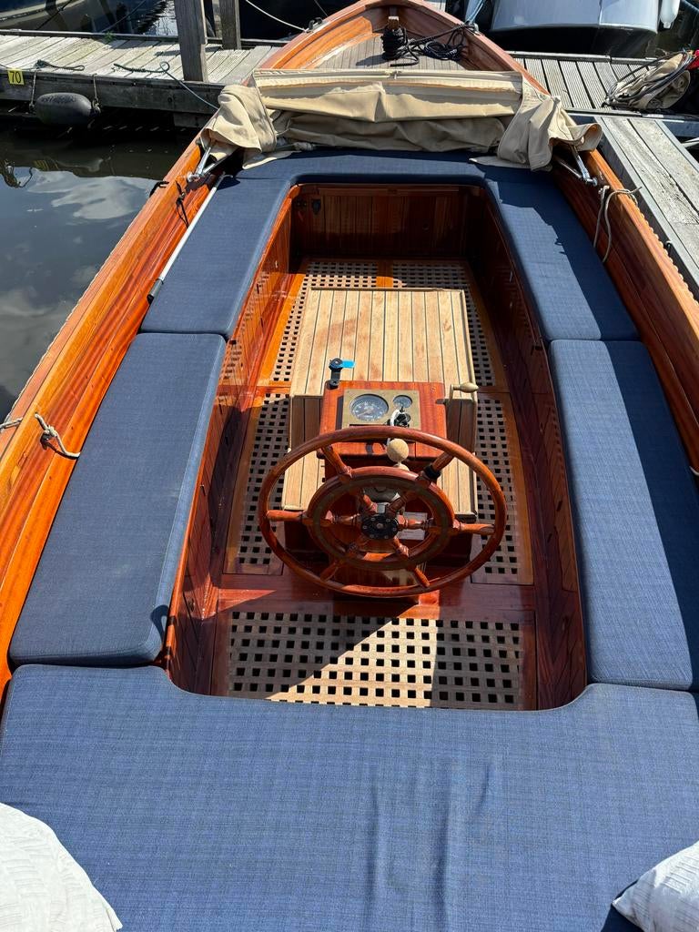 Breedendam 690 Sloep - Klassieke Elegantie op het Water, 10 tot 30 pk, Gebruikt, Binnenboordmotor, 6 meter of meer
