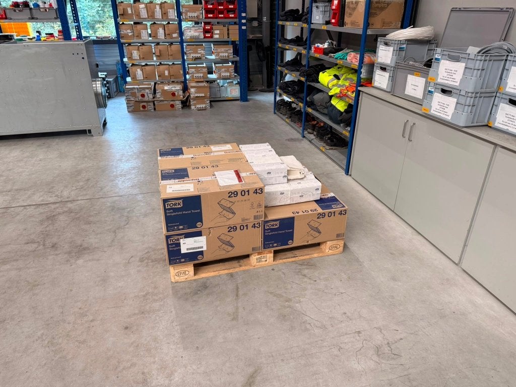 6x Tork Handdoeken zz vouw 2 laags wit H3 290143 - NIEUW, Ophalen, Nieuw, Overige typen