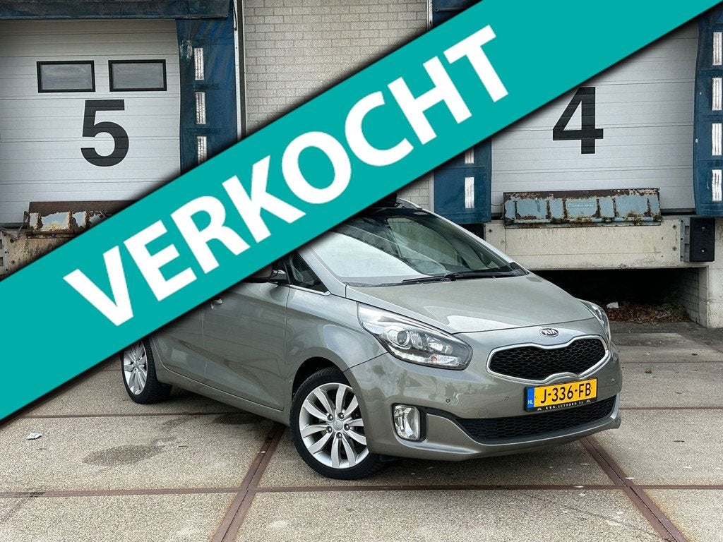 Kia Carens 1.6 GDi ComfortLine (7P+PANO+CAMERA+ONDERHOUD), Auto's, Kia, Voorwielaandrijving, Gebruikt, 4 cilinders, Lichtsensor