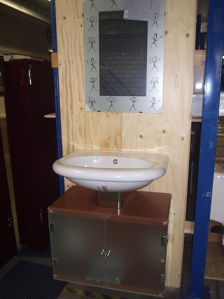 SPHINX design kersen wastafelmeubel met spiegel nieuw, Huis en Inrichting, Badkamer | Badkamermeubels, Ophalen, 100 tot 150 cm