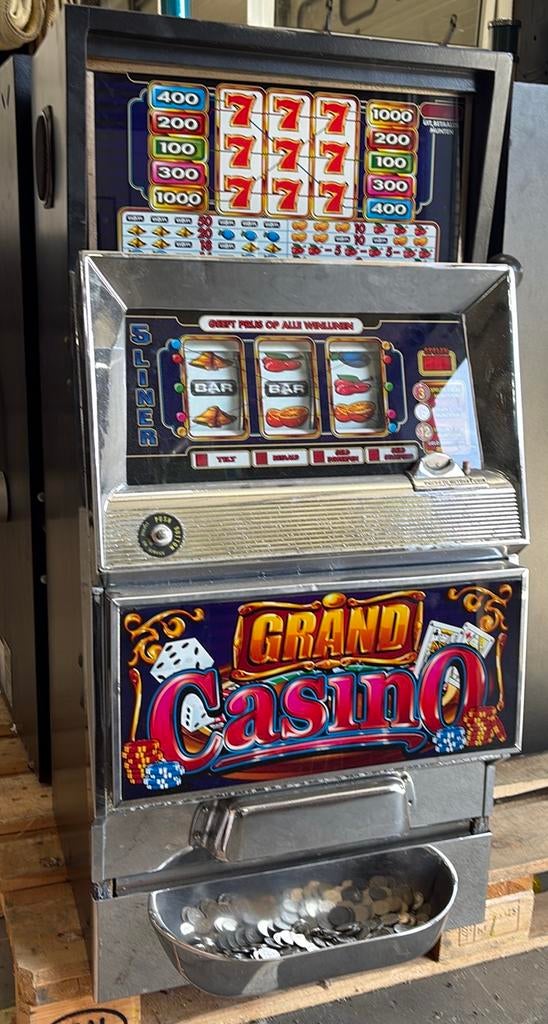 Bally kermis fruitautomaat, Ophalen, Zo goed als nieuw