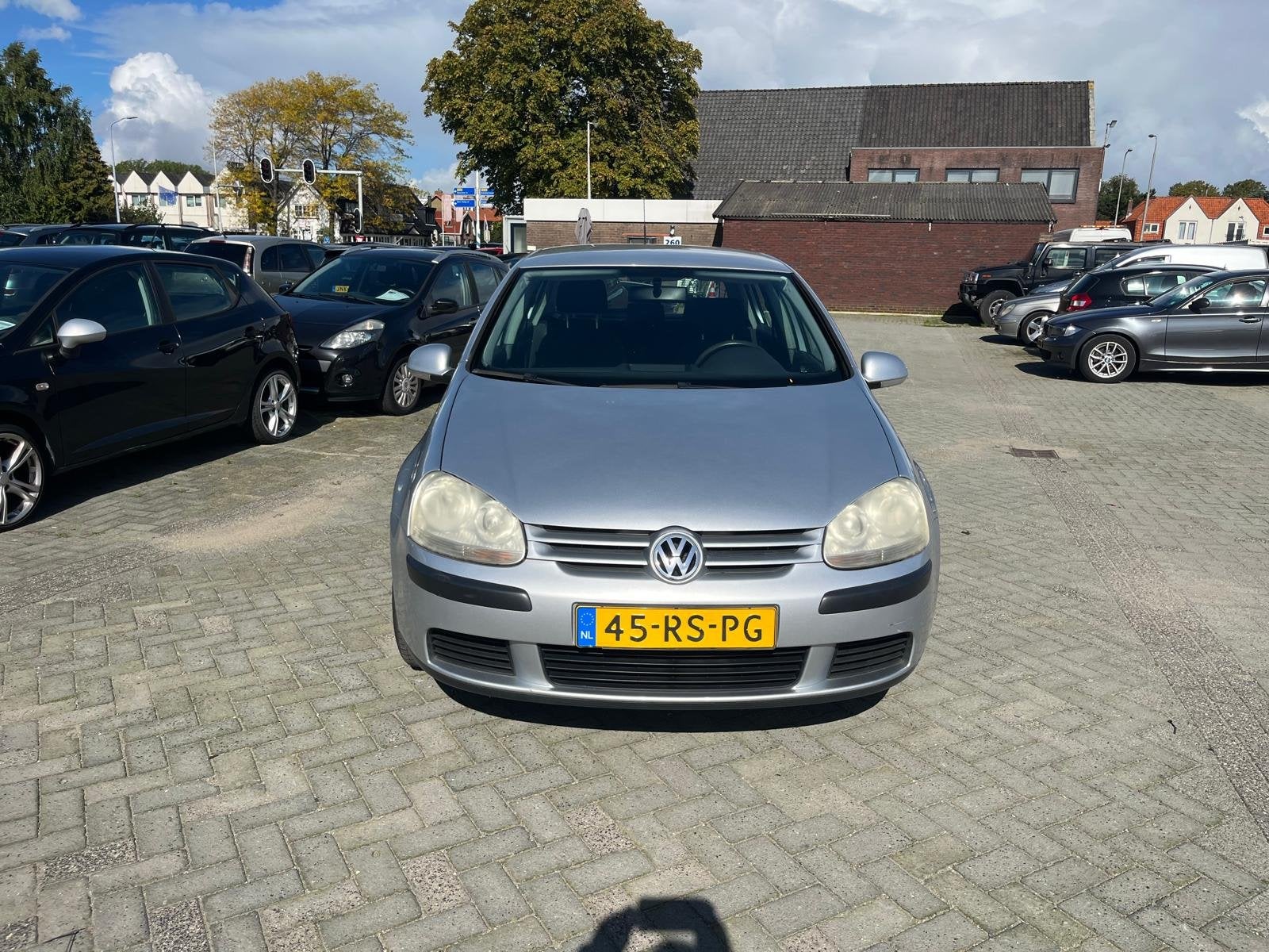 Volkswagen Golf 1.6 Comfortline airco lm velgen elec ramen r, Voorwielaandrijving, Stof, Gebruikt, Zwart