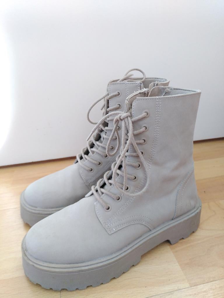 Schoenen Beige maat 37 meiden, Ophalen, Overige typen, Zo goed als nieuw, Zara
