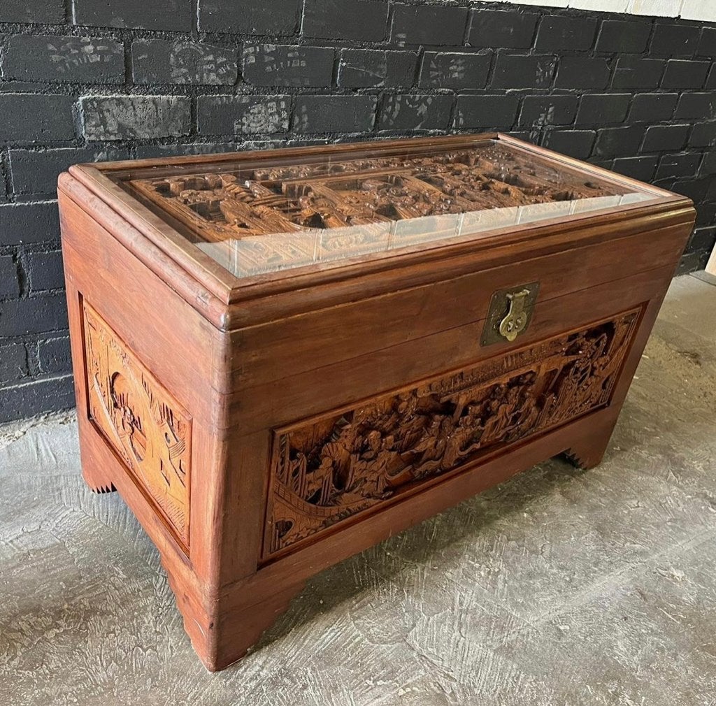Chinese houtsnijwerk kist chinees kamfer uniek kamferkist, Huis en Inrichting, Woonaccessoires | Kisten, Verburgt Vintage, Gebruikt