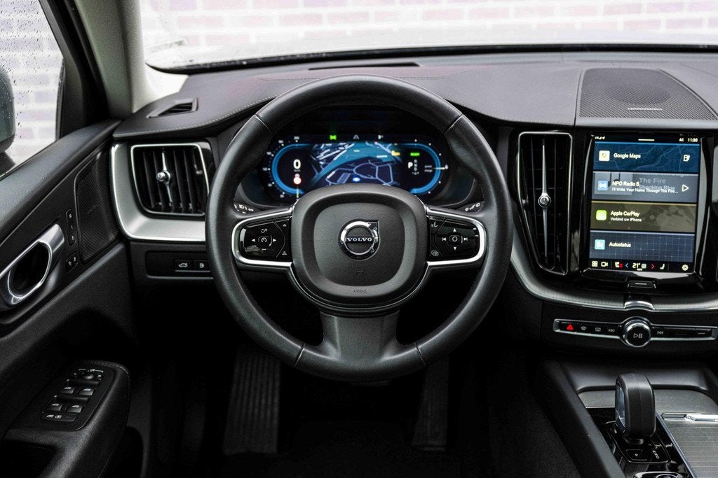 Volvo XC60 Plug-in Hybrid T6 AWD Ultimate Bright | Long Rang, Auto's, 12 maanden, Gebruikt, Euro 6, 4 cilinders