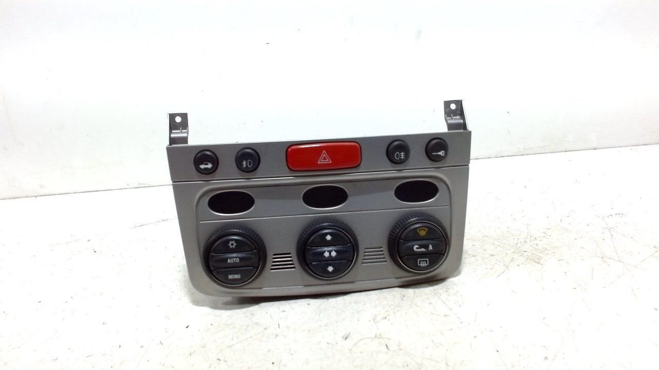 Bedieningspaneel kachel Alfa Romeo GT, Auto-onderdelen, Onderdelen@venauto.nl, Van der Ven Autorecycling B.V., Gebruikt, Ettenseweg 76, 4706 PB Roosendaal, The Netherlands