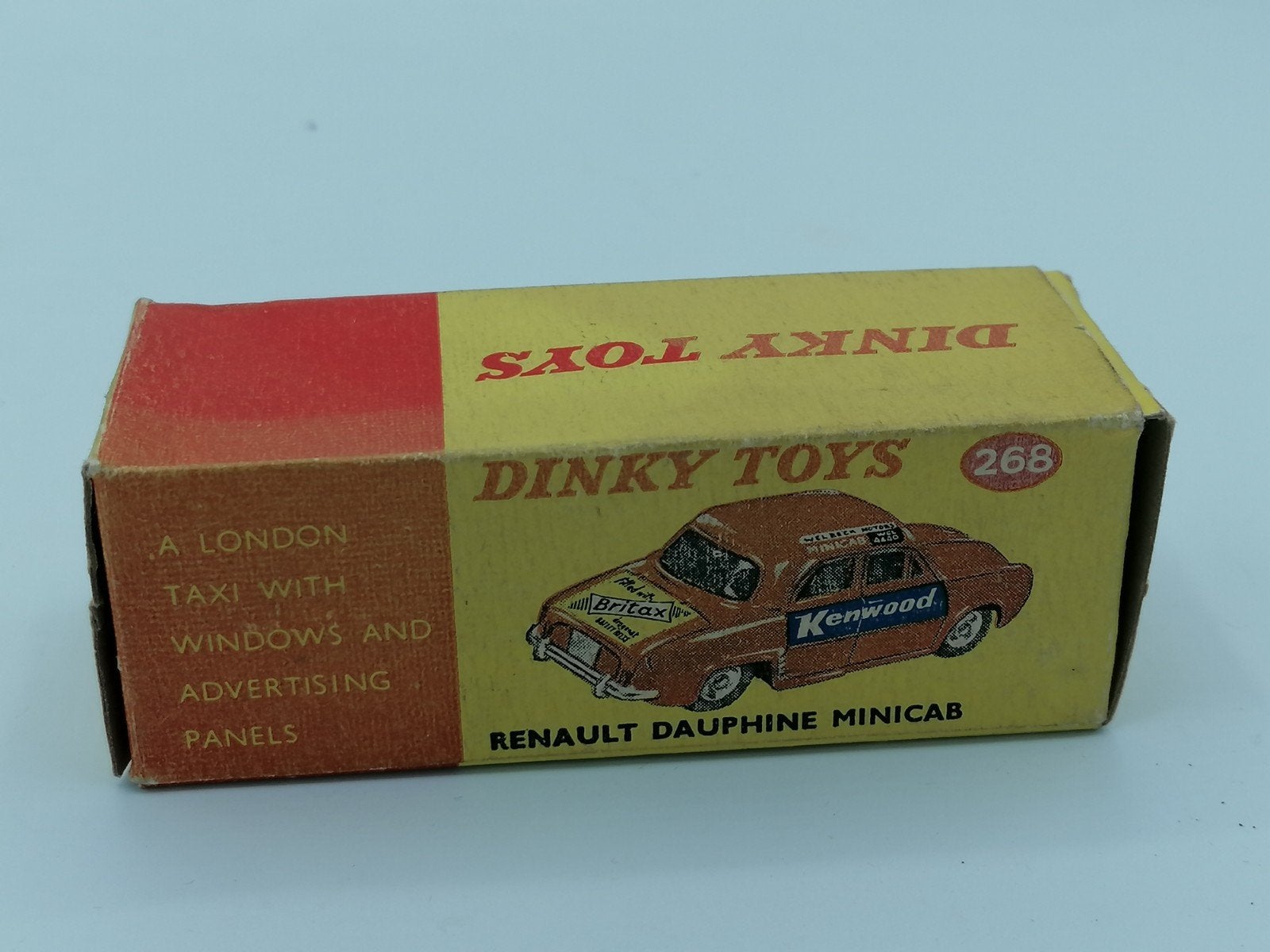 Dinky toys 268 Renault Dauphine minicab, Verzamelen, Ophalen of Verzenden