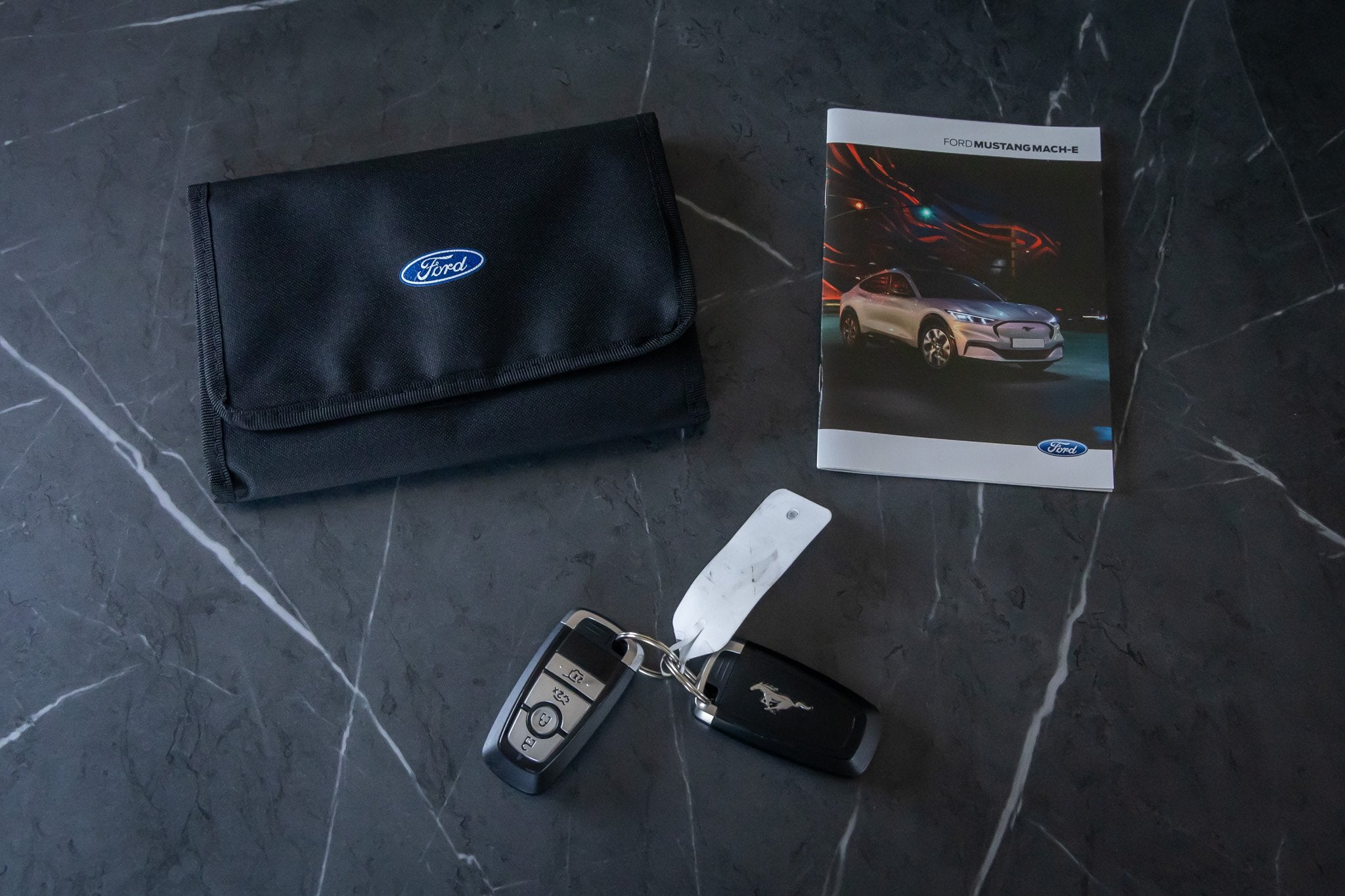 Foto 42 van Ford Mustang MACH-E Extended RWD 98 kWh nlauto 360camera | B
