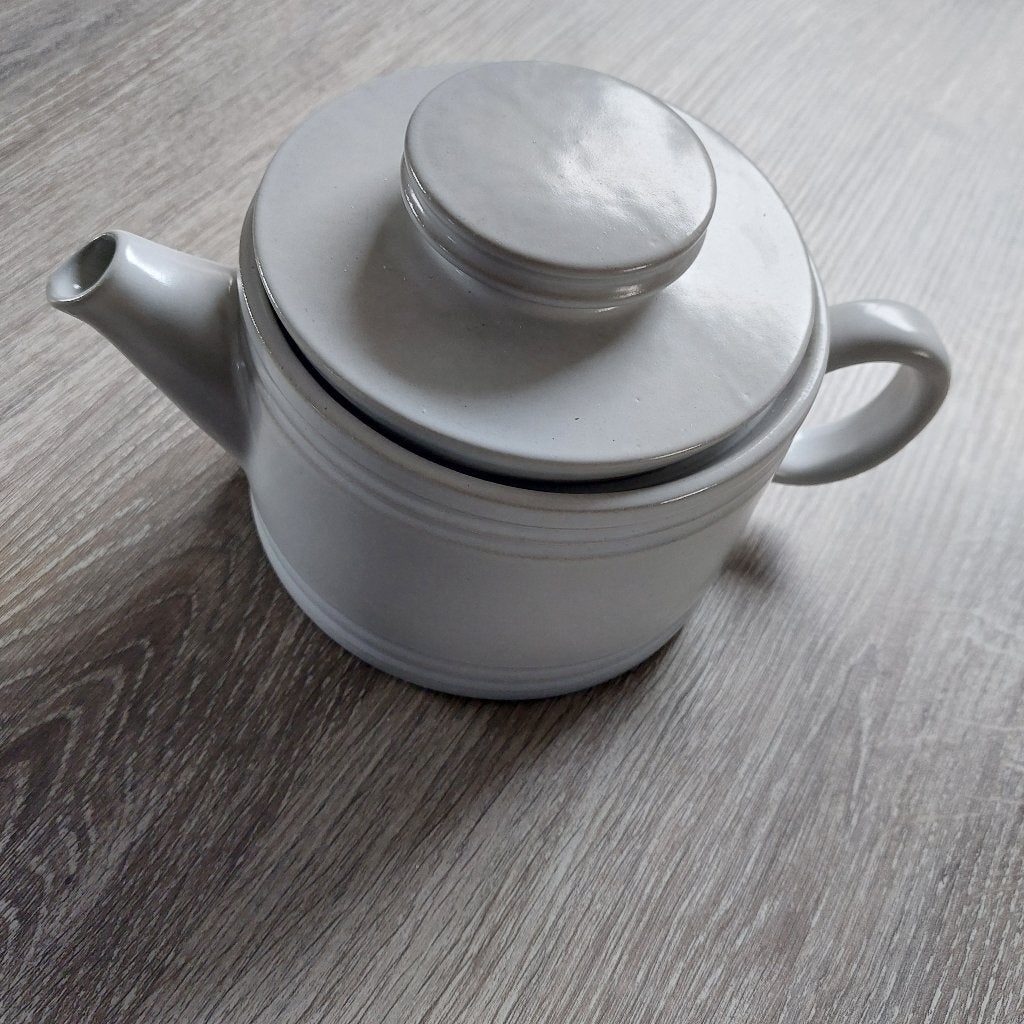 Theepot Staffel Stoneware, Overige merken, Overige typen, Ophalen of Verzenden, Zo goed als nieuw