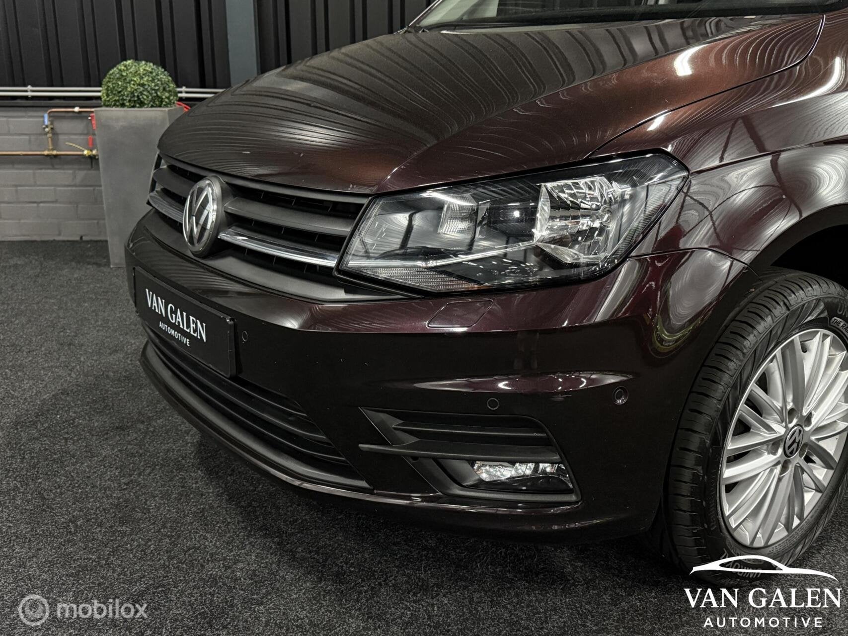 Volkswagen Caddy Combi 1.2 TSI Deuren|Airco|Trekhaak|Cruise, Auto's, Voorwielaandrijving, 12 maanden, 1380 kg, Gebruikt