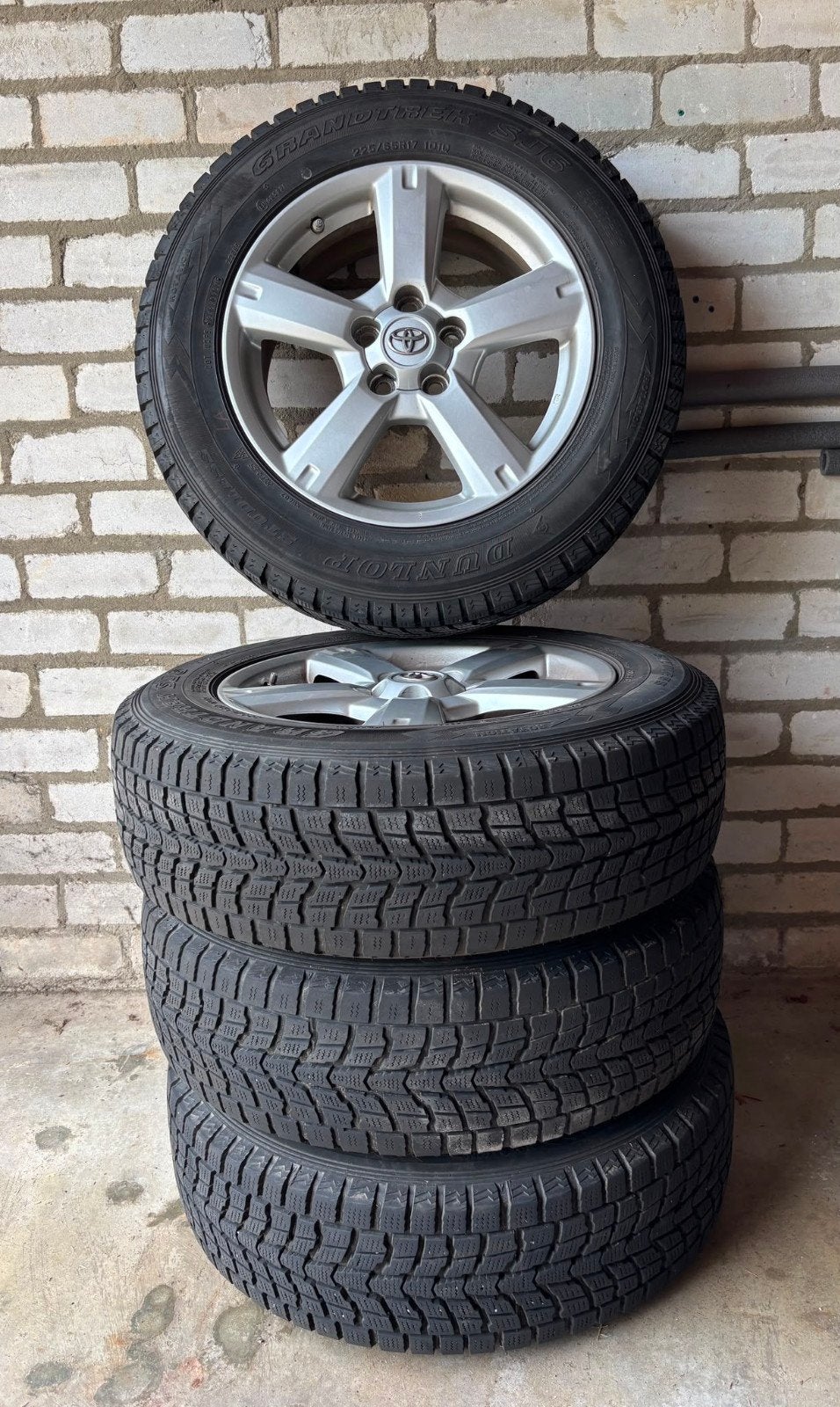 17’’ originele Toyota Rav4 velgen met winterbanden, Ophalen