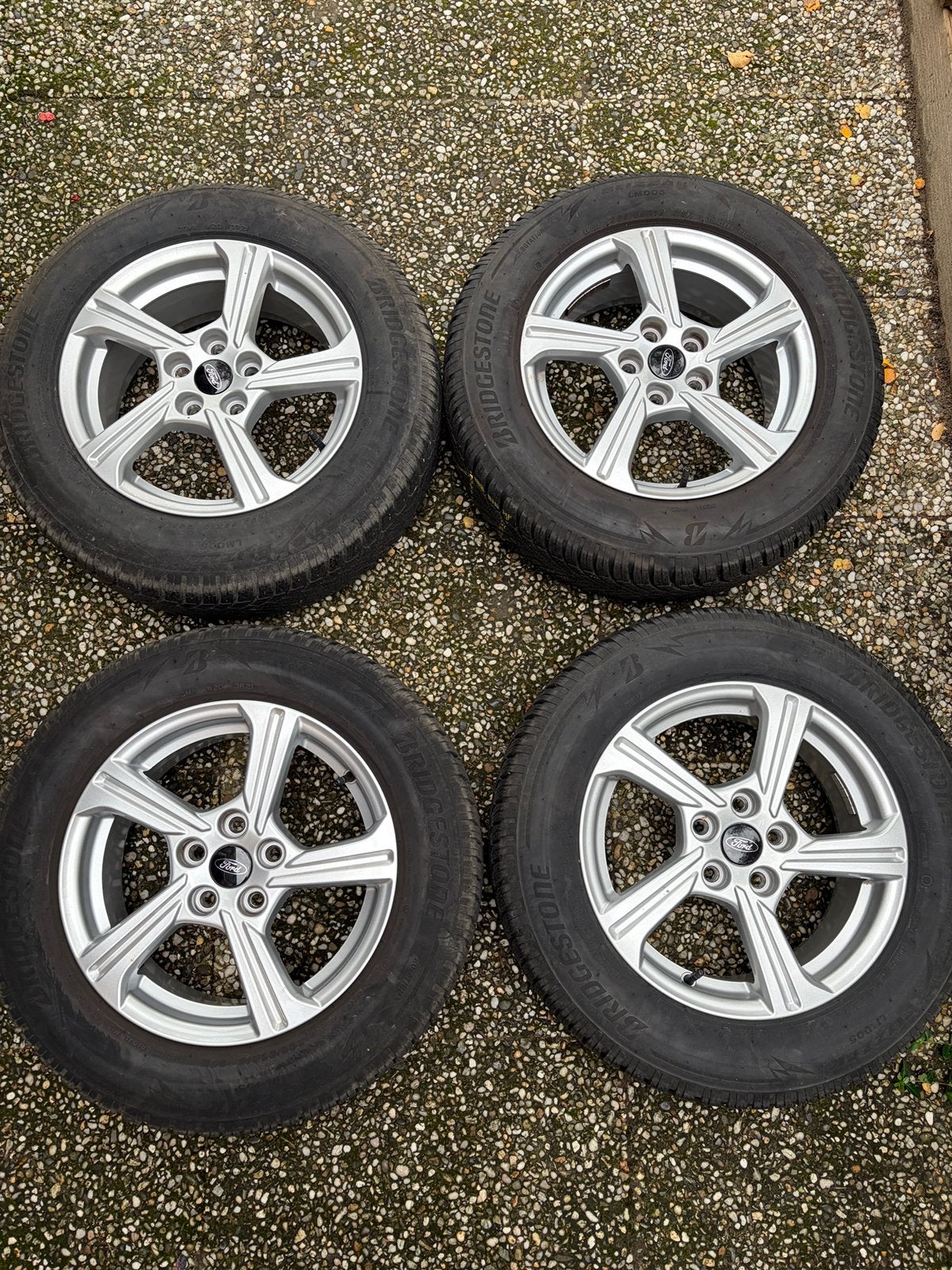 Set Ford velgen + Bridgestone winterbanden 205/65/16, Auto-onderdelen, Ophalen, Gebruikt, 16 inch, Banden en Velgen