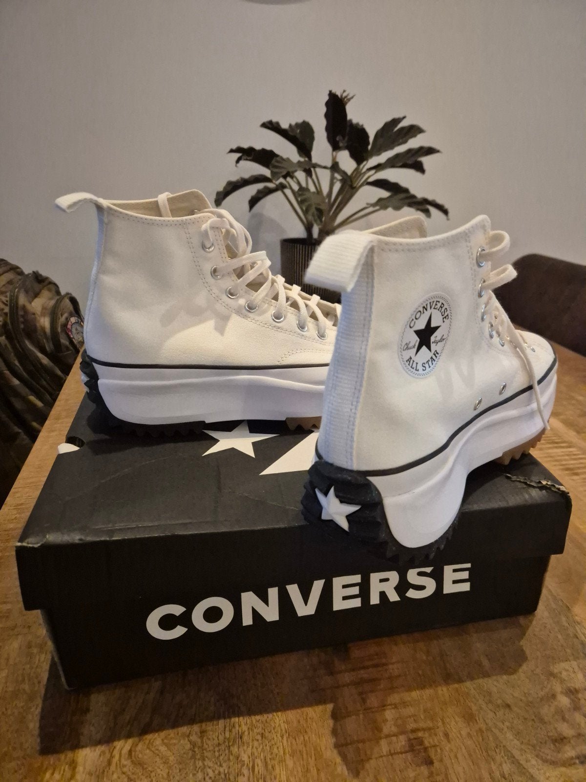 Converse Run Star Hike (size 43) new, Ophalen of Verzenden, Nieuw, Zwart