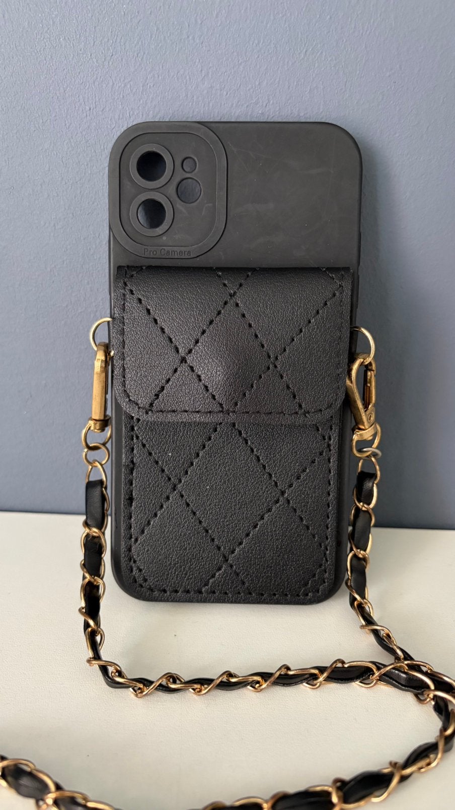 Iphone 11 hoesje met opbergvak en koord, Telecommunicatie, IPhone 11, Zwart, Met koord, Hoesje of Tasje