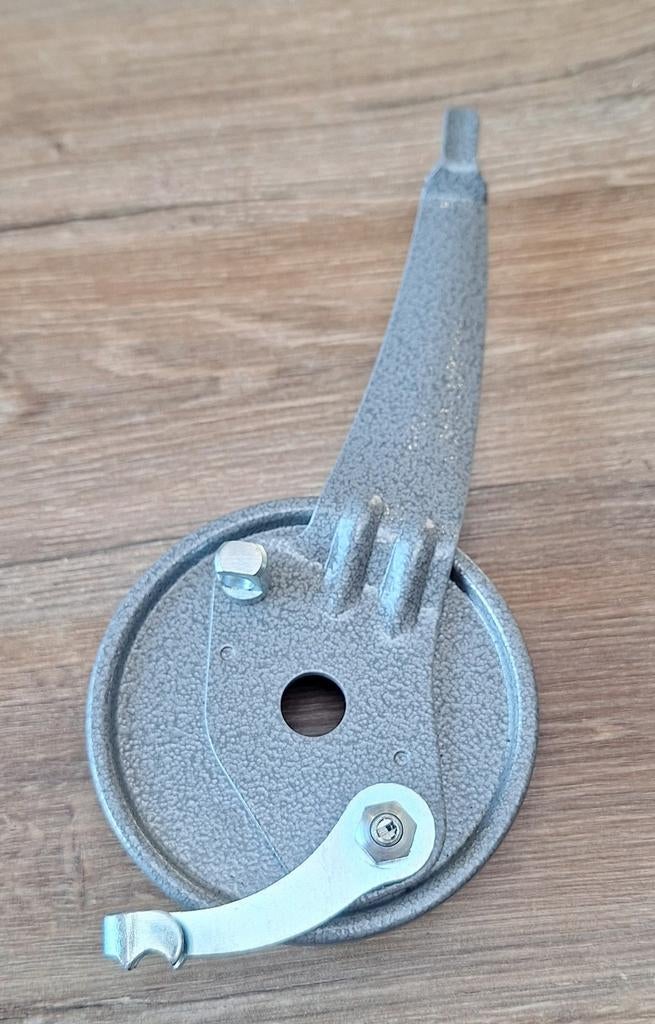Nieuwe Sturmey Archer 90mm voorrem plaat, Ophalen of Verzenden