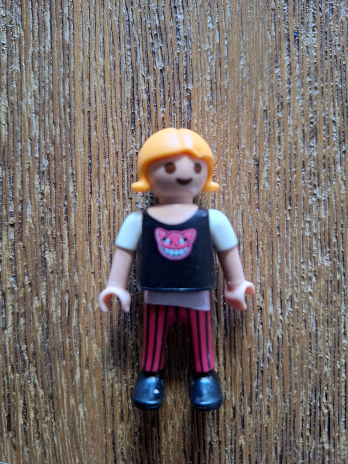 Playmobil figuur met roze broek en zwart shirt, Verzenden, Gebruikt