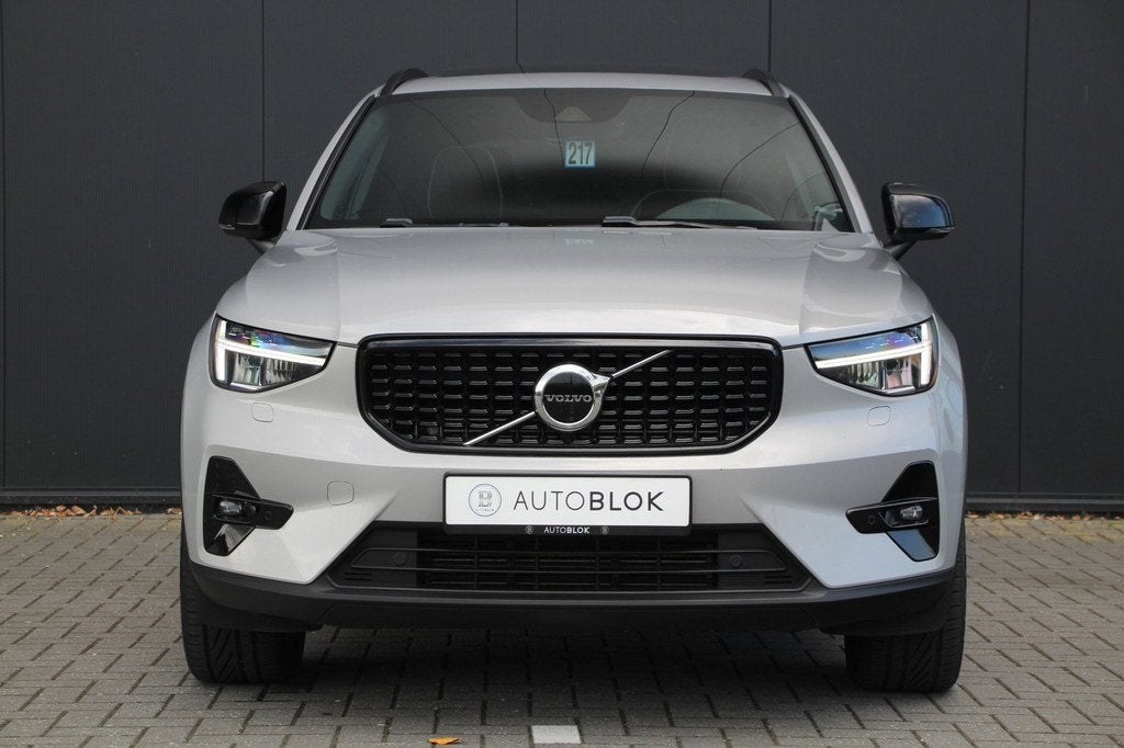 Volvo XC40 1.5 T4 Plug-in hybrid Ultimate Dark | R-Design |, Auto's, Volvo, Voorwielaandrijving, Zwart, Origineel Nederlands, Bedrijf