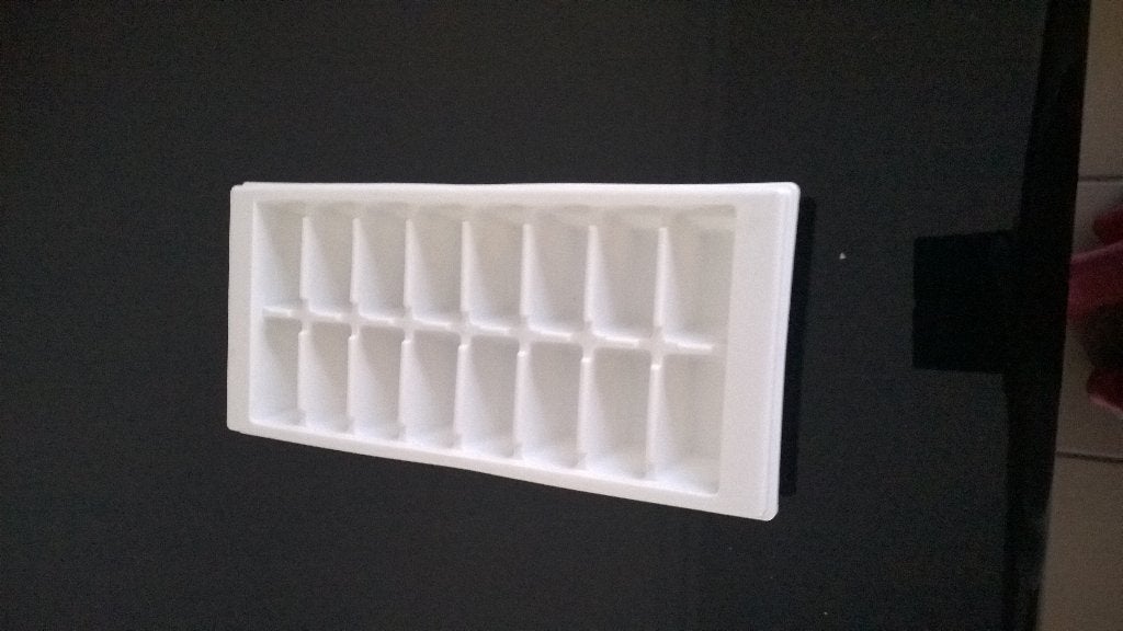 Ijsblokjes maker, Ophalen of Verzenden, Zo goed als nieuw