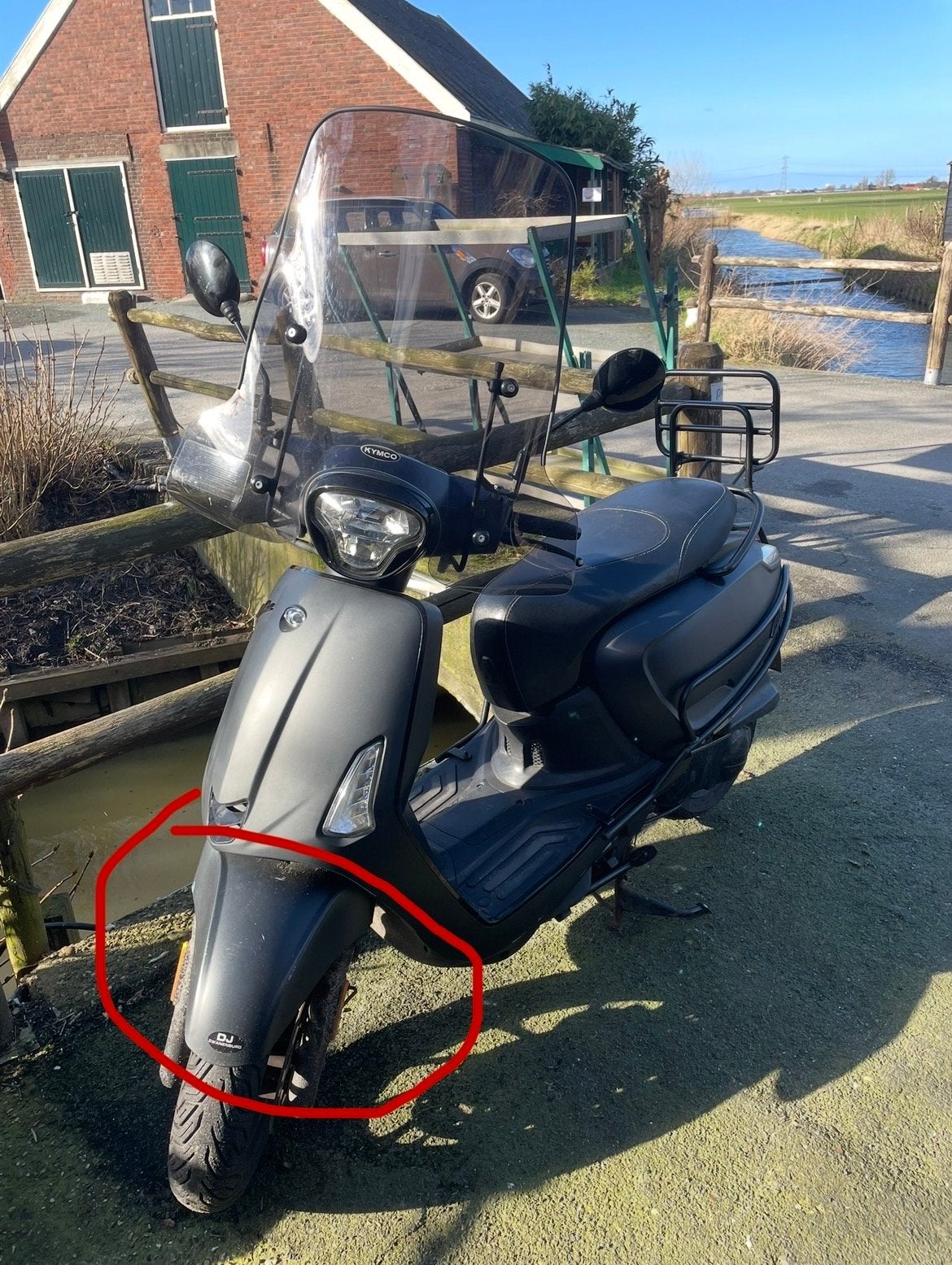 GEZOCHT: Voorspatbord Kymco New Like, Fietsen en Brommers, Ophalen of Verzenden, Gebruikt, Kap, Kymco