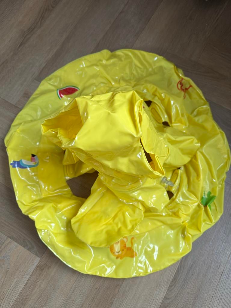 Baby Float 0-1 jaar, Ophalen of Verzenden, Zo goed als nieuw