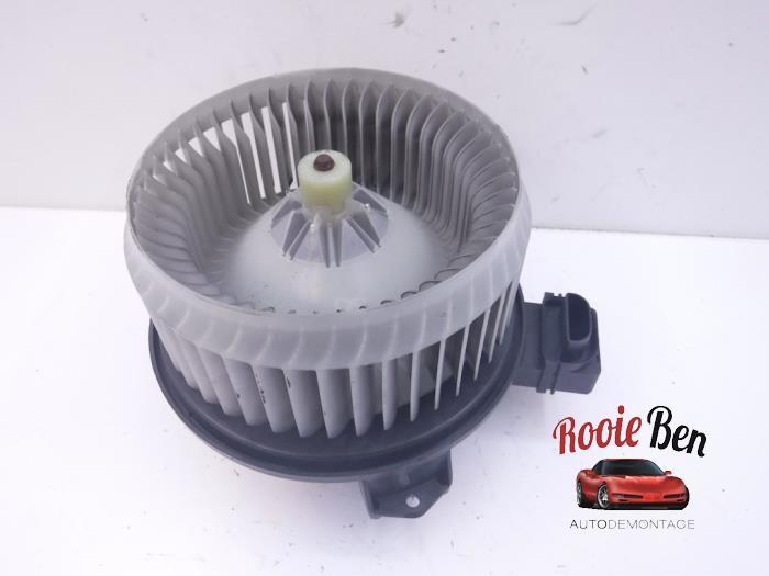 Kachel Ventilatiemotor van een Dodge Caliber, Gebruikt, -, -, Ophalen of Verzenden
